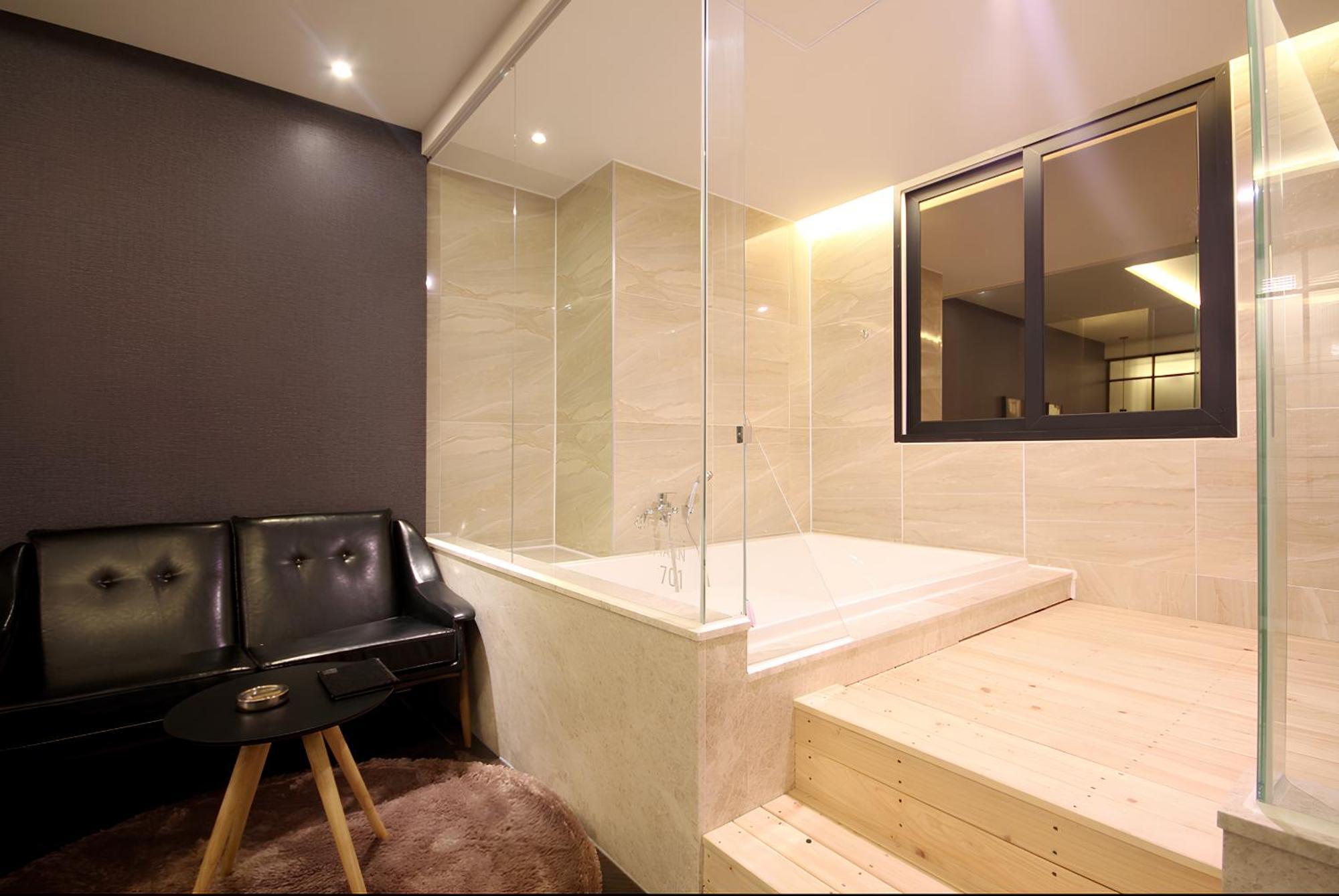 2 Heaven Hotel Seomyeon Busan Esterno foto
