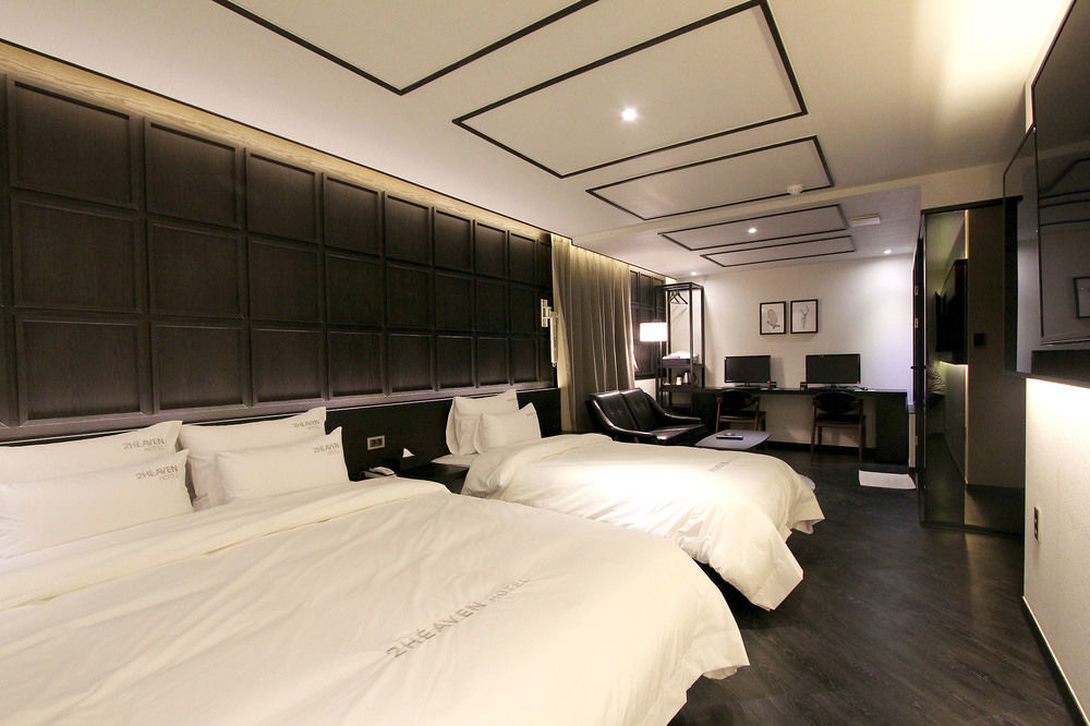2 Heaven Hotel Seomyeon Busan Esterno foto